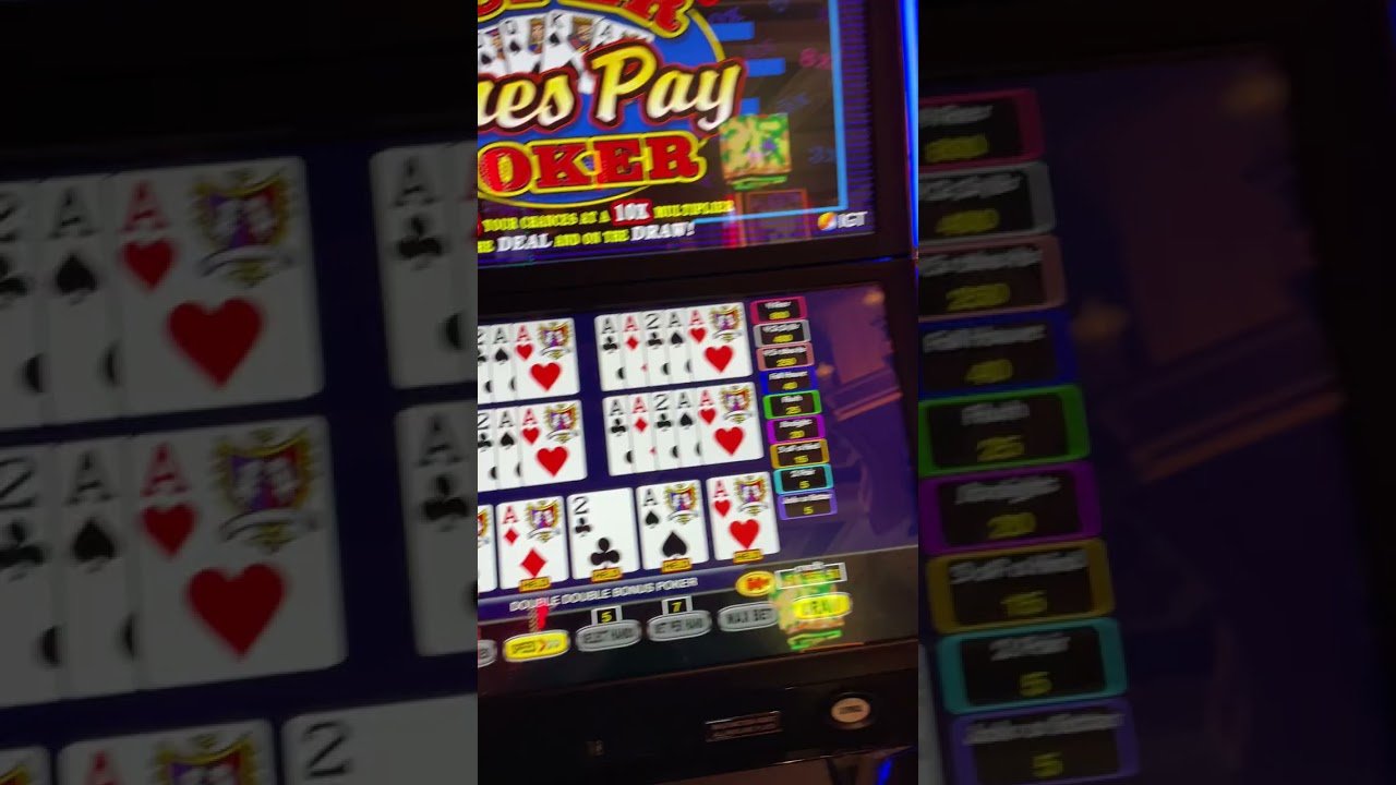 Você está visualizando atualmente 4 ACES KICKER DEALT ON 5 HANDS! HANDPAY! #videopoker #jackpot #casino #shorts #vegas #wynnlasvegas